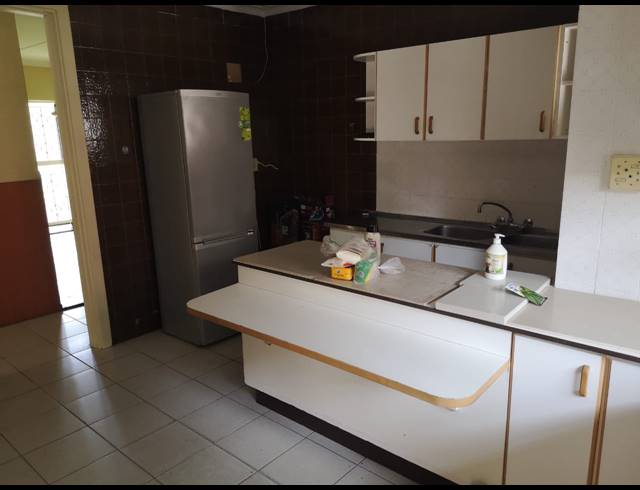 5 BEDROOM HOUSE FOR SALE IN GREENWOOD PARK